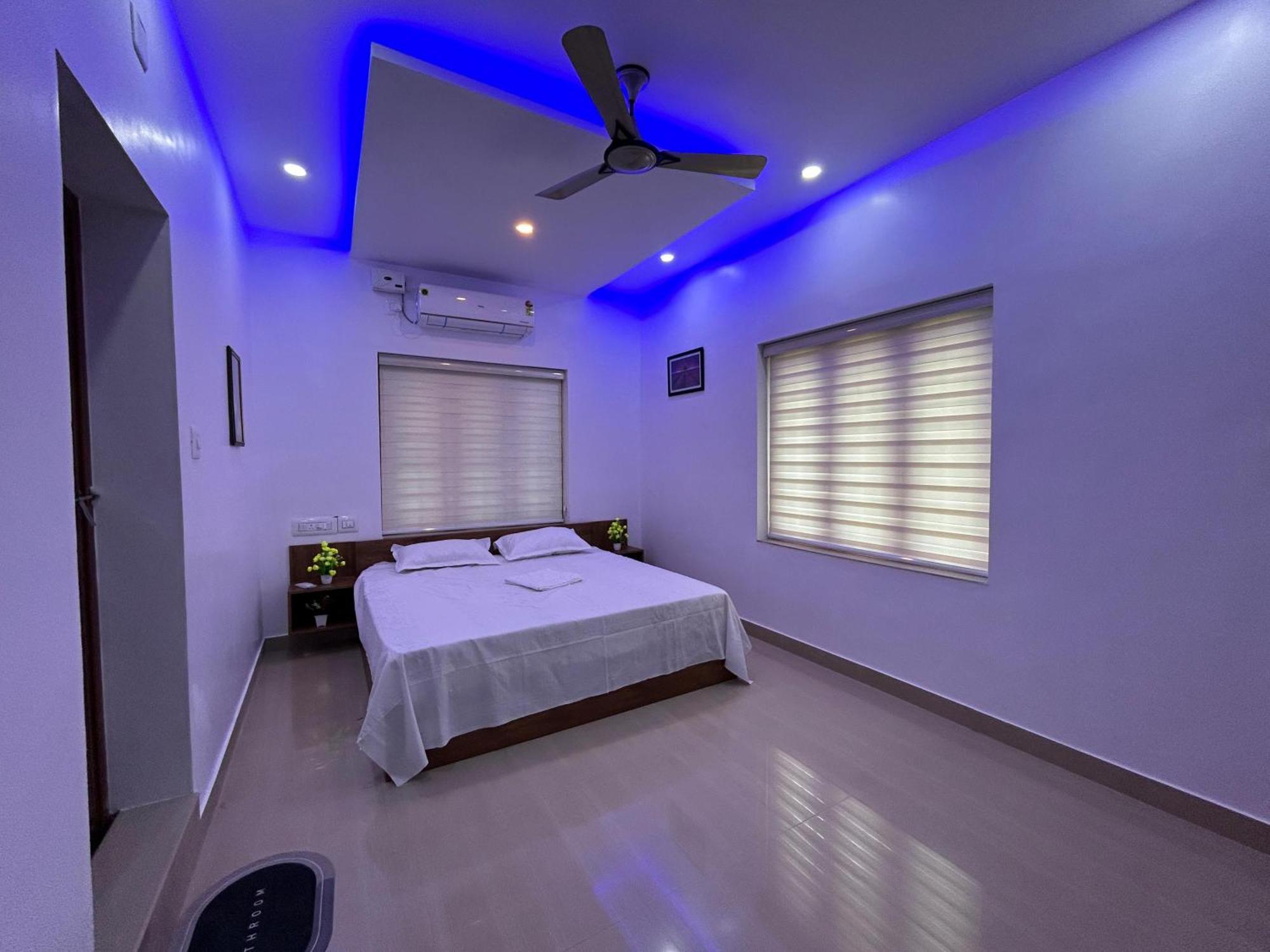 Puzhayoram Homestay Thrissur Eksteriør billede